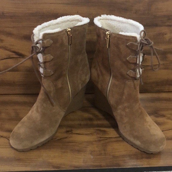 Michael kors Rory Faux Shearling Booties - Picture 4 of 11